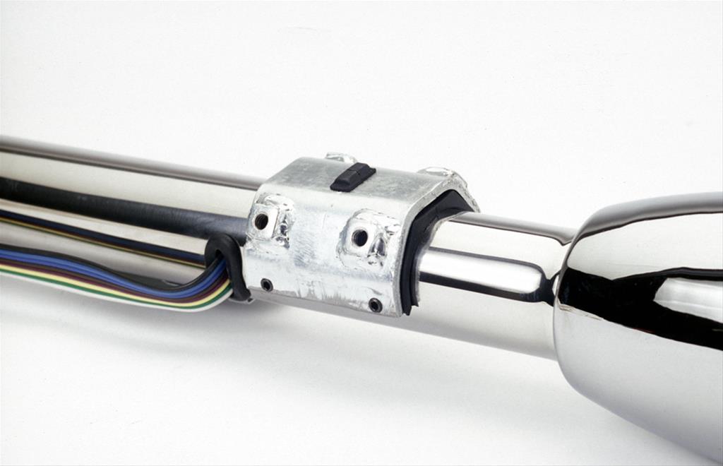 [FR20300] Steering Column Access: Stramp Clamp